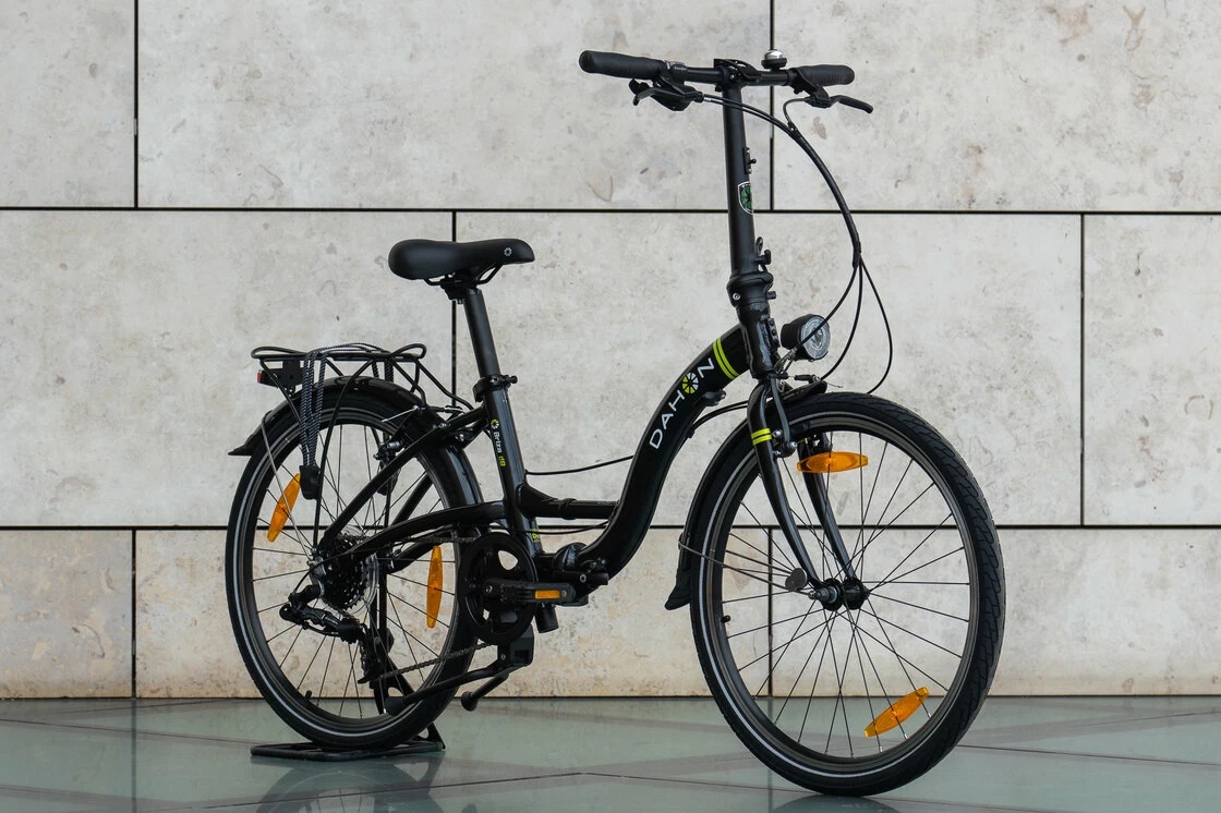 Dahon Briza D8s składak na kołach 24" Czarny połysk