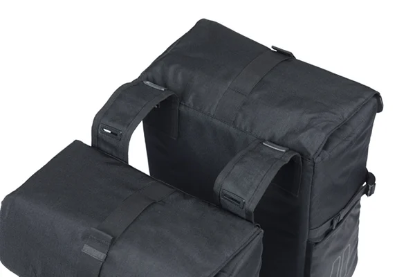 Dwustronna sakwa rowerowa Basil 30L Black