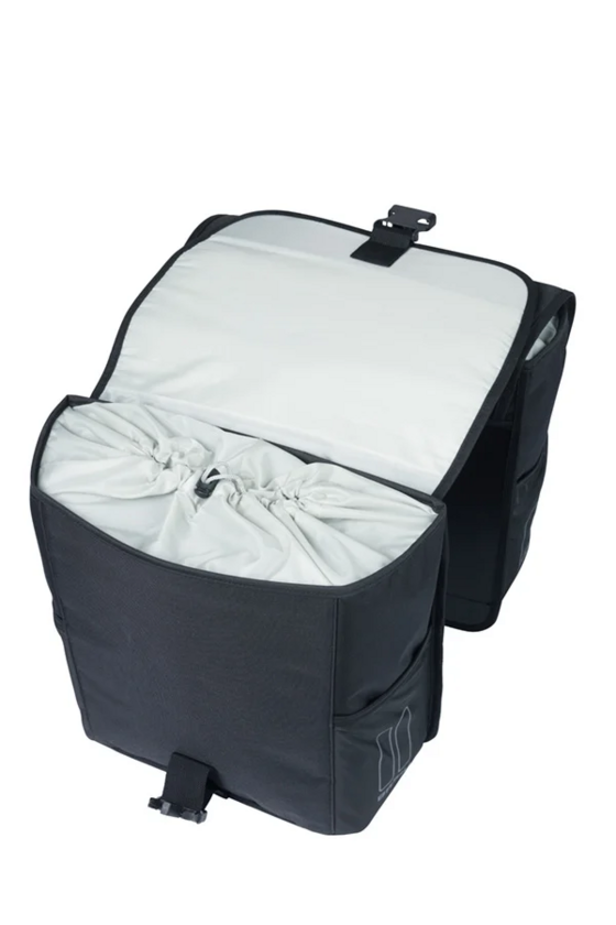 Dwustronna sakwa rowerowa Basil Go 32L Black