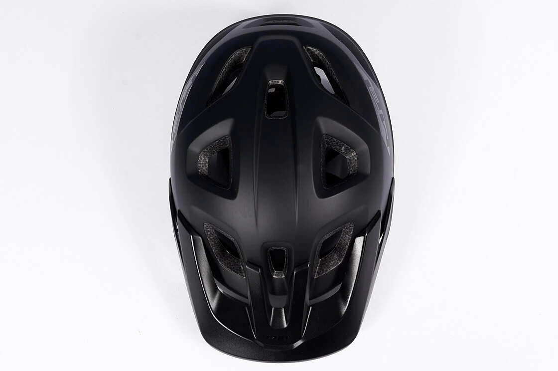 Kask rowerowy MET Echo Black