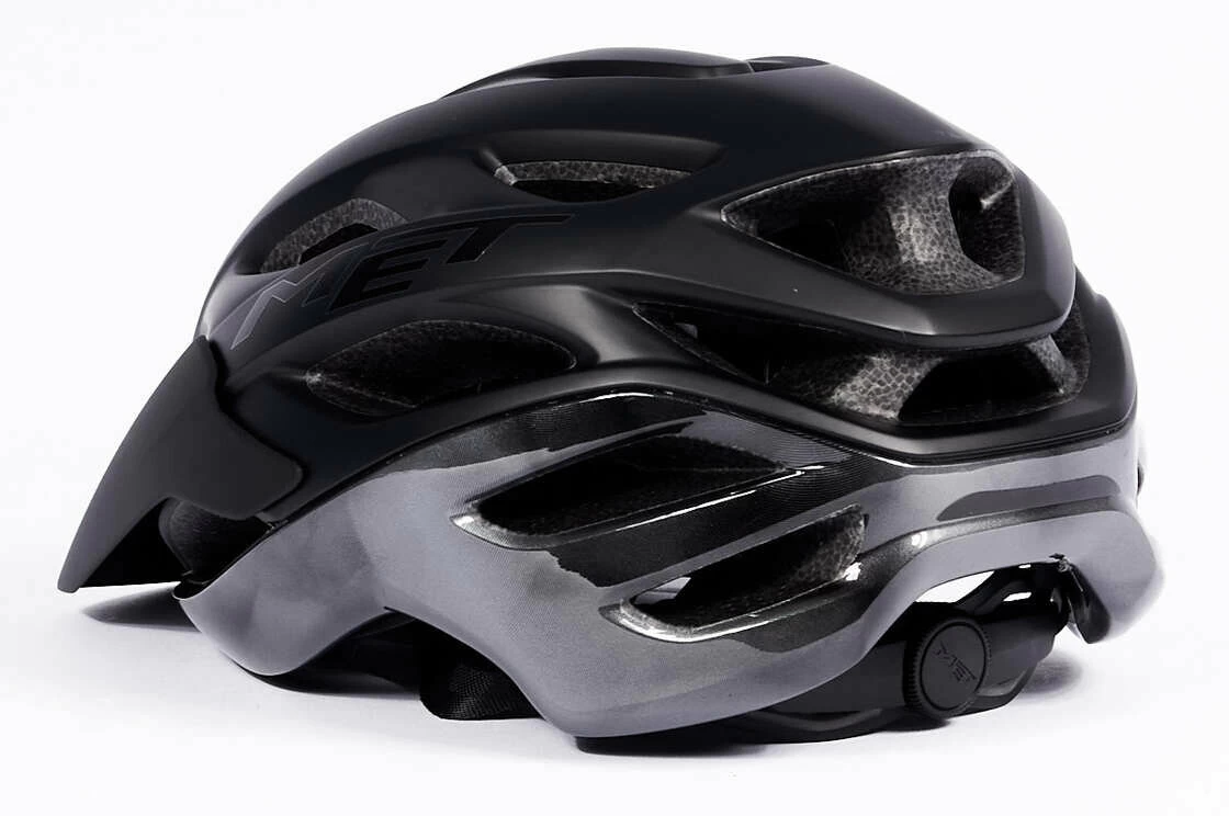 Kask rowerowy MET Veleno Black