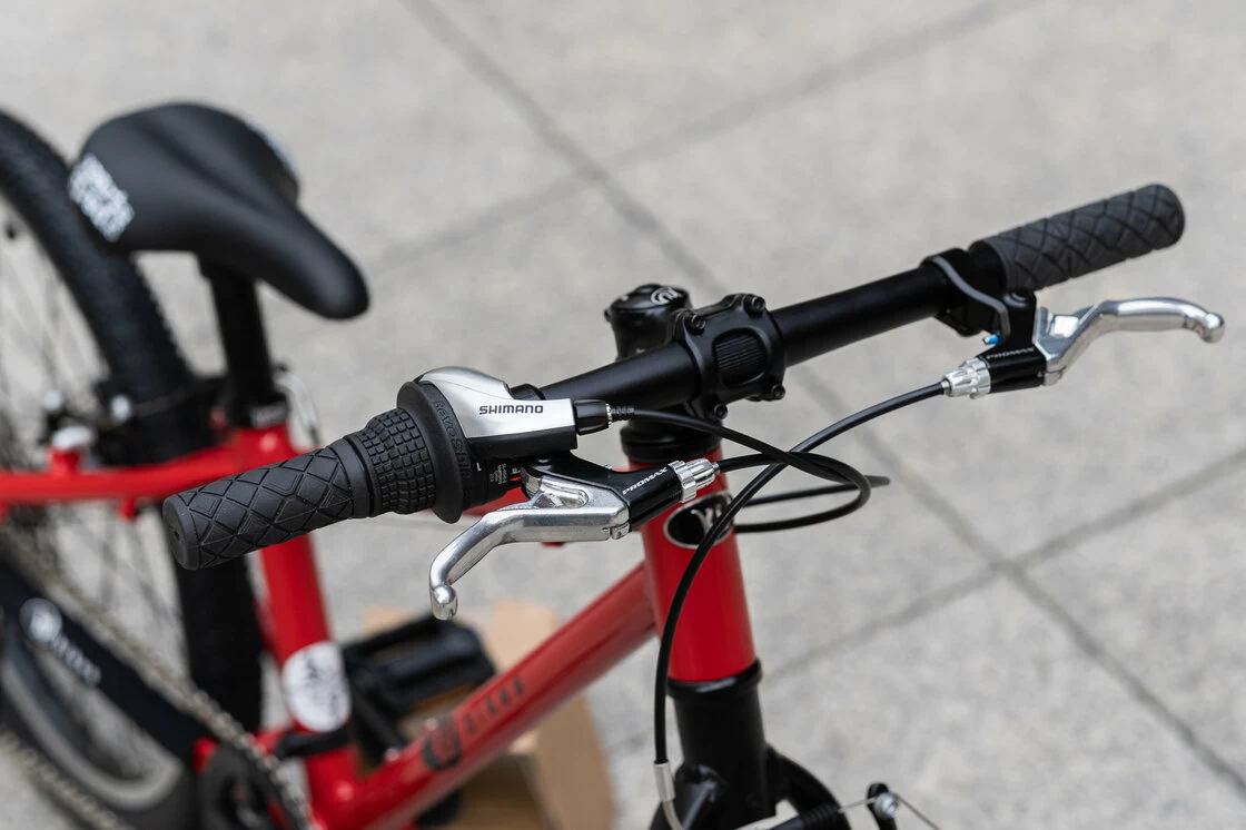 Lekki rower dla dziecka KUbikes 20 L MTB Czerwony