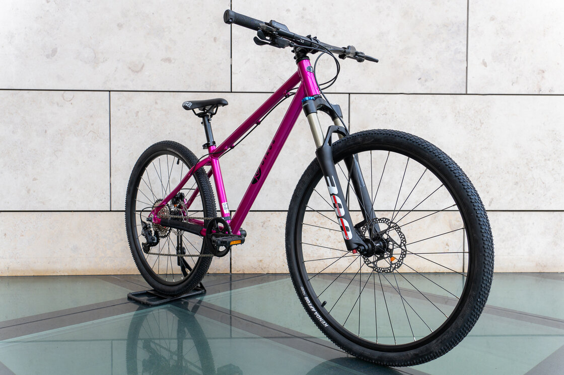 Lekki rowerek amortyzowany KUbikes 26 MTB DISC różowy