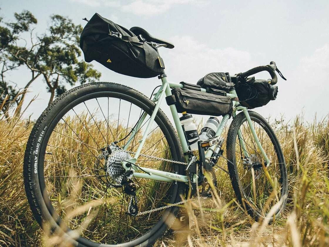 Sakwa rowerowa montowana za siodełkiem Topeak BackLoader 6 litrów